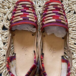 125a/b Girls Handmade Huarache Sandals, Size 4, Choice of Colors, New No Tags